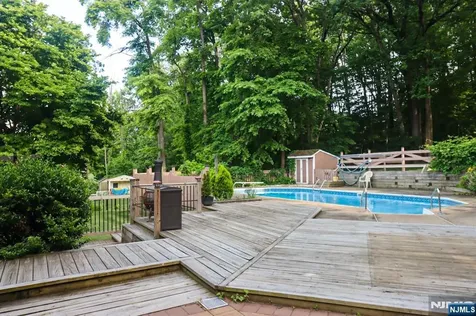 19 Mckinley Drive Rockaway Boro NJ 07866