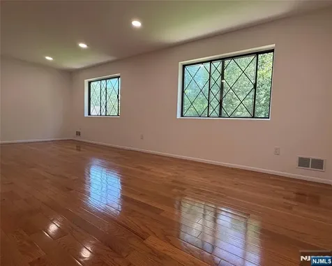 26 Linwood Avenue Cresskill NJ 07626