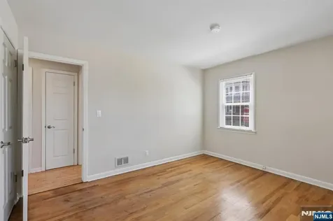 251 Main Street East Rutherford NJ 07073