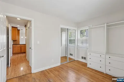 251 Main Street East Rutherford NJ 07073