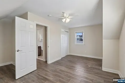 251 Main Street East Rutherford NJ 07073