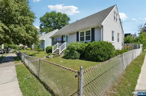 251 Main Street East Rutherford NJ 07073