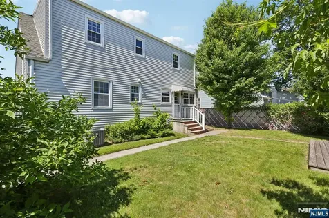 251 Main Street East Rutherford NJ 07073