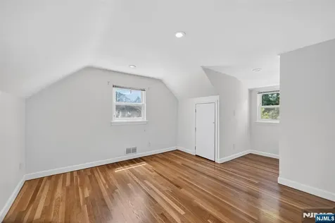 413 Maple Hill Drive Hackensack NJ 07601