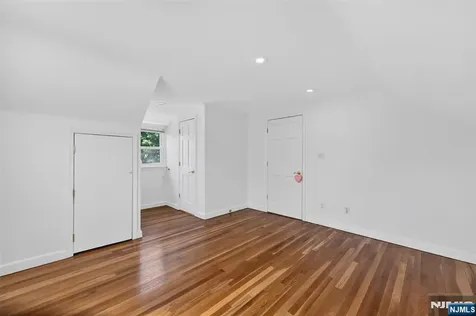 413 Maple Hill Drive Hackensack NJ 07601
