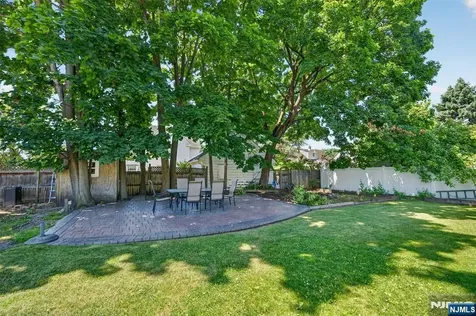 413 Maple Hill Drive Hackensack NJ 07601