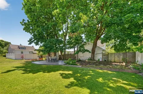 413 Maple Hill Drive Hackensack NJ 07601
