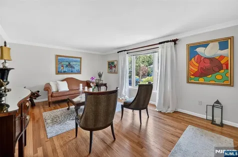 413 Maple Hill Drive Hackensack NJ 07601