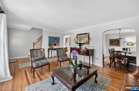 413 Maple Hill Drive Hackensack NJ 07601