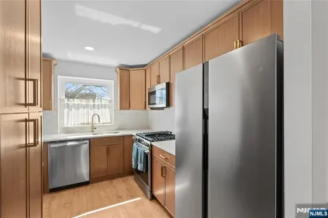 25 Jefferson Street Hackensack NJ 07601
