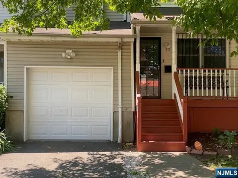 77 Magnolia Street Newark NJ 07108