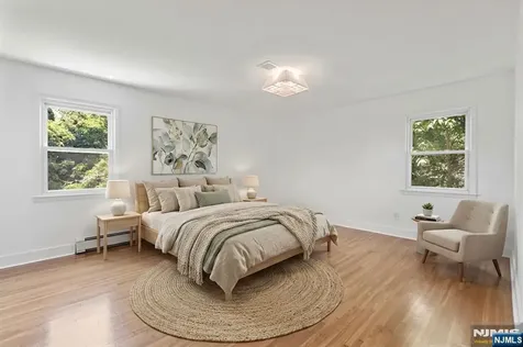 23 John Street Emerson NJ 07630