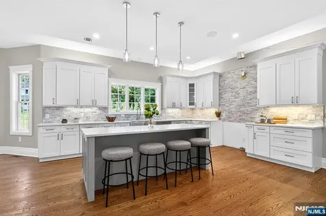 249 Terrace Road Franklin Lakes NJ 07417