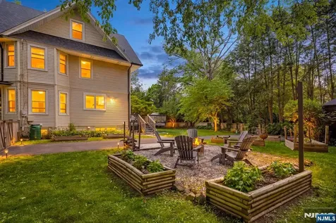 42 Forest Road Glen Rock NJ 07452