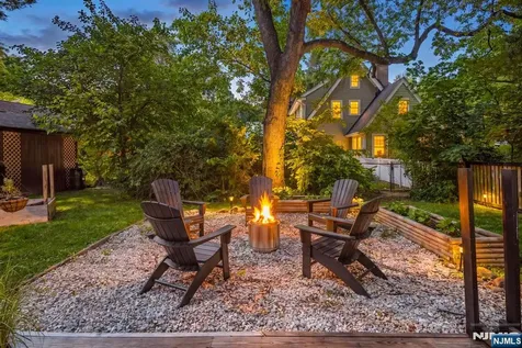 42 Forest Road Glen Rock NJ 07452