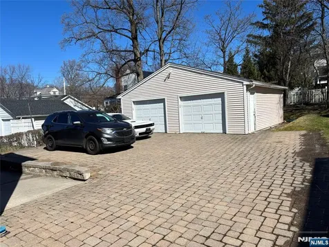 17 Garrett Street Cedar Grove NJ 07009