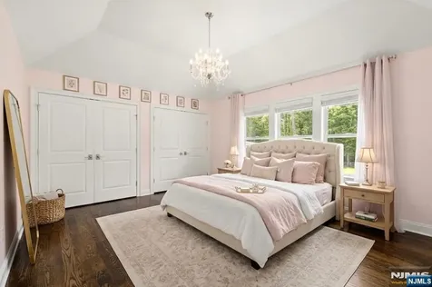 49 North Avenue Montvale NJ 07645