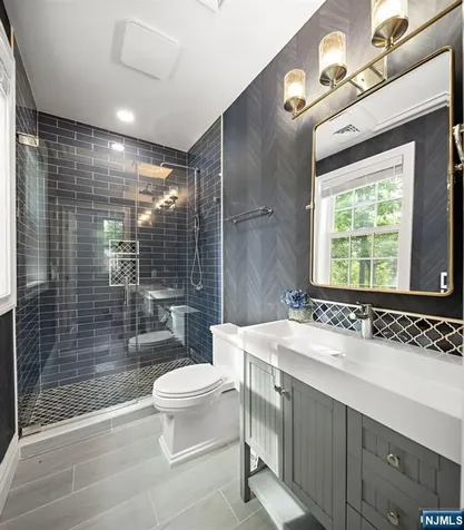 49 North Avenue Montvale NJ 07645