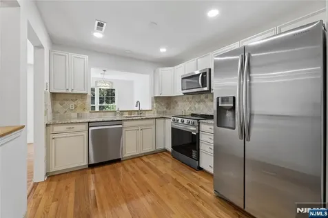 1415 Teresa Drive Fort Lee NJ 07024