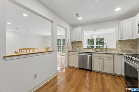 1415 Teresa Drive Fort Lee NJ 07024