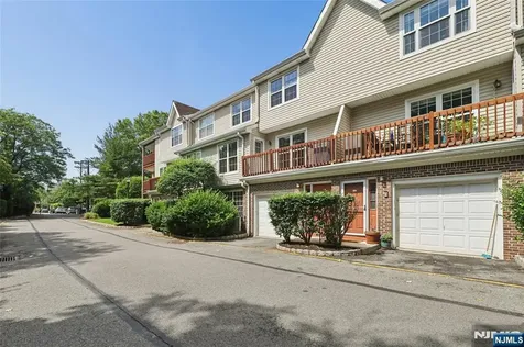 1415 Teresa Drive Fort Lee NJ 07024