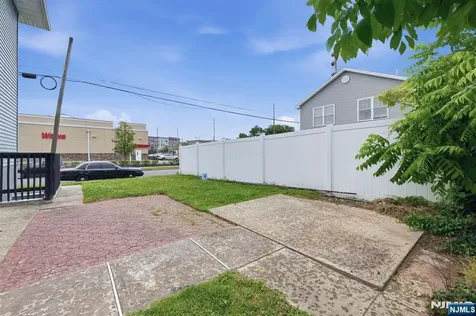 1134 Rivington Street Roselle NJ 07203