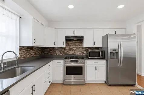 1134 Rivington Street Roselle NJ 07203
