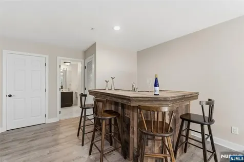 28 Mountainside Drive Pompton Lakes NJ 07442