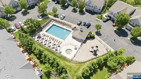 28 Mountainside Drive Pompton Lakes NJ 07442