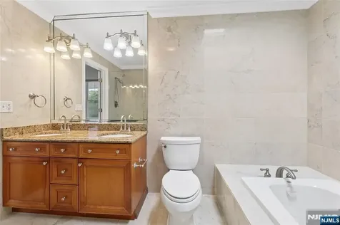 153 Charlotte Place Englewood Cliffs NJ 07632