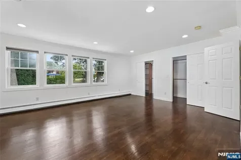 153 Charlotte Place Englewood Cliffs NJ 07632