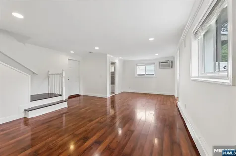 153 Charlotte Place Englewood Cliffs NJ 07632