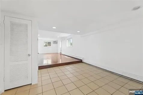 153 Charlotte Place Englewood Cliffs NJ 07632
