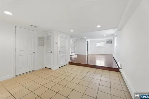 153 Charlotte Place Englewood Cliffs NJ 07632