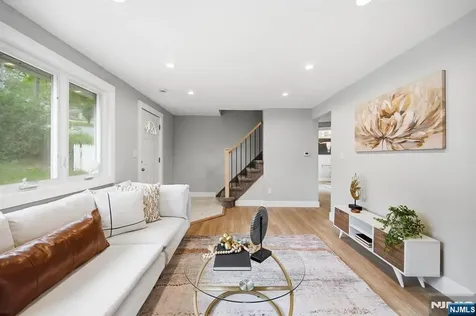 1 Lorelei Road West Orange NJ 07052