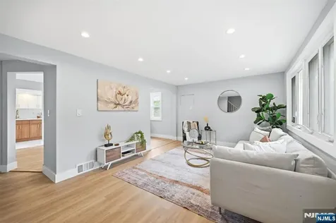 1 Lorelei Road West Orange NJ 07052