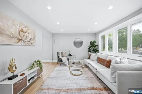 1 Lorelei Road West Orange NJ 07052