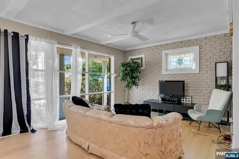 244 Westville Avenue West Caldwell NJ 07006