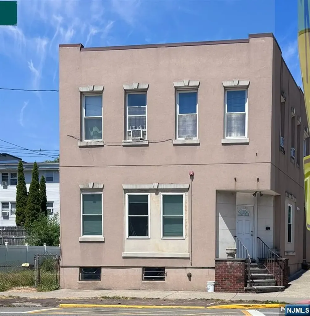 145 Palisade Avenue Cliffside Park NJ 07010