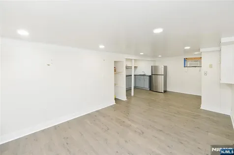 52 Kovar Street Bogota NJ 07603