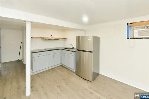 52 Kovar Street Bogota NJ 07603