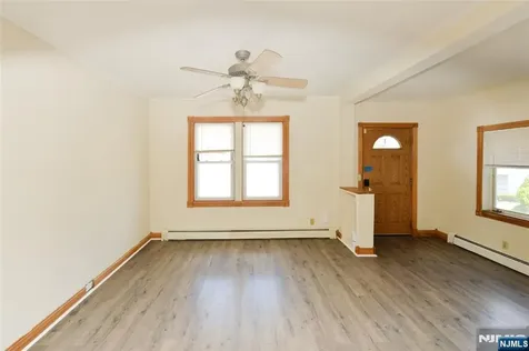 52 Kovar Street Bogota NJ 07603