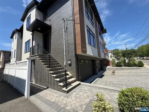 232 E Columbia Avenue Palisades Park NJ 07650