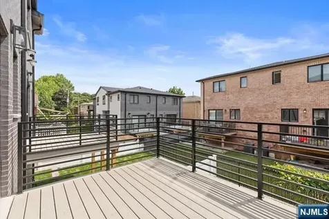 232 E Columbia Avenue Palisades Park NJ 07650