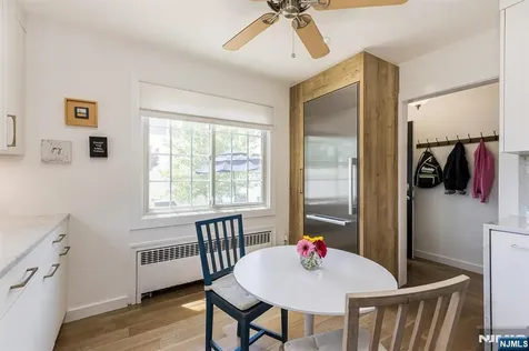 98 Totowa Road Totowa NJ 07512