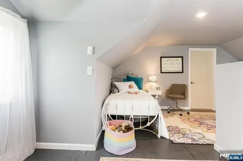 98 Totowa Road Totowa NJ 07512