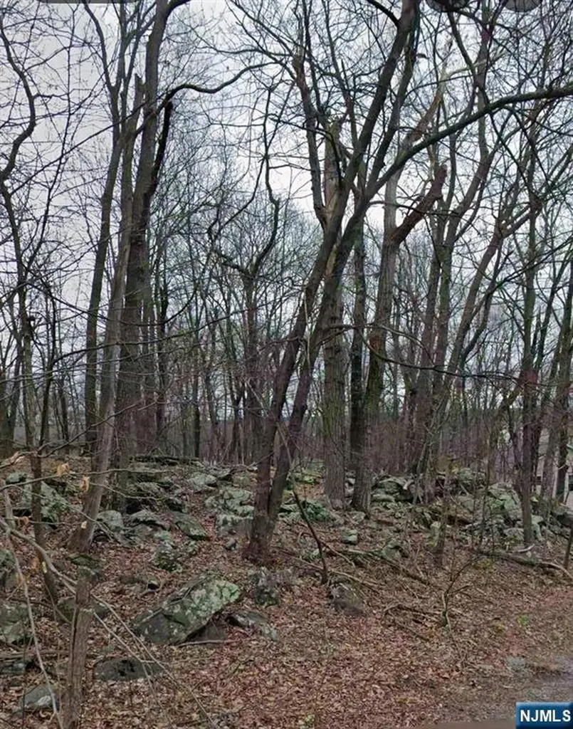 Hillcrest Drive Vernon NJ 07461