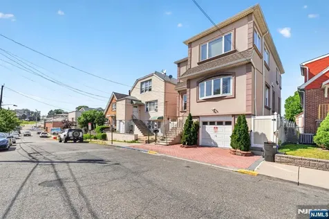 3 Prospect Avenue Cliffside Park NJ 07010