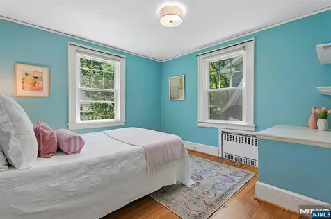 31 Macopin Avenue Montclair NJ 07043