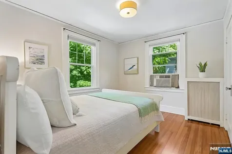 31 Macopin Avenue Montclair NJ 07043